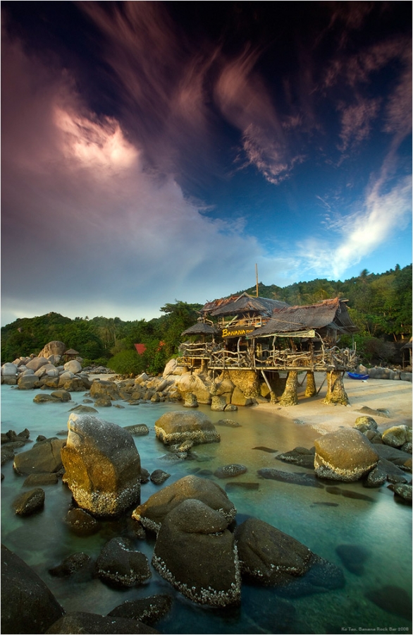 Banana Rock Bar