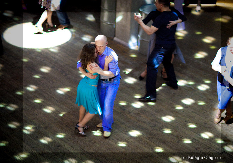 tango2